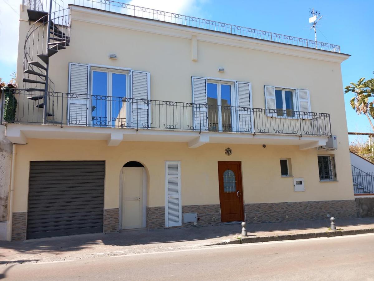 Da Raff House Apartment Lacco Ameno  ภายนอก รูปภาพ